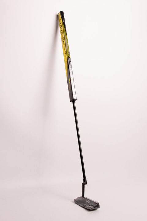 Hockey Putter - Bauer Supreme Matrix - 34in - Right - Black/Gold/Silver
