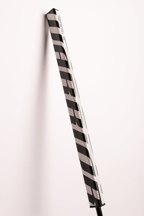 Hockey Putter - Warrior Alpha LX - 34in - Right - Black/White