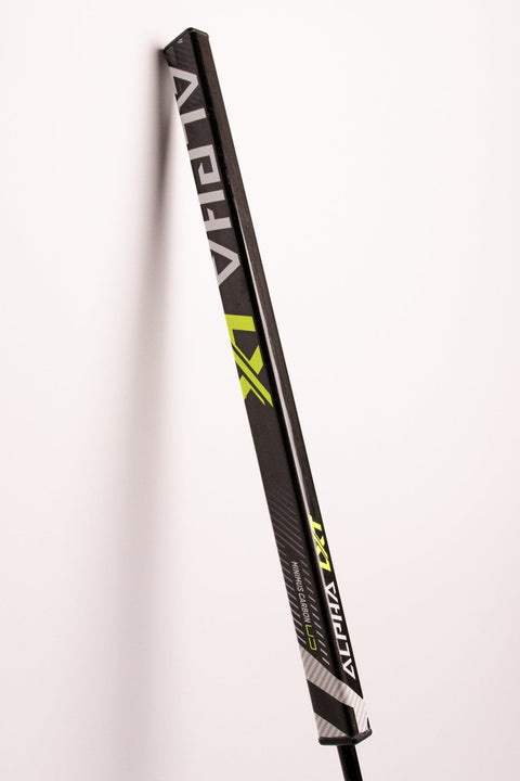 Hockey Putter - Warrior Alpha LXT - 34in - Right - Black/White/Yellow