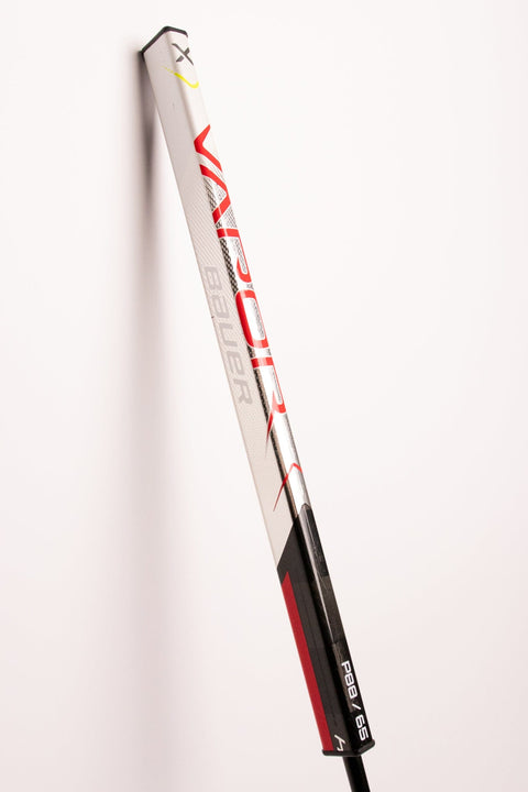 Hockey Putter - Bauer Vapor HyperLite - 35in - Right - Silver/Red/Black