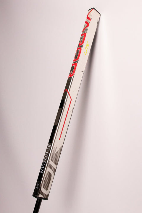 Hockey Putter - Bauer Vapor HyperLite - 34in - Right - Black/Red/Silver - Zach Bogosian